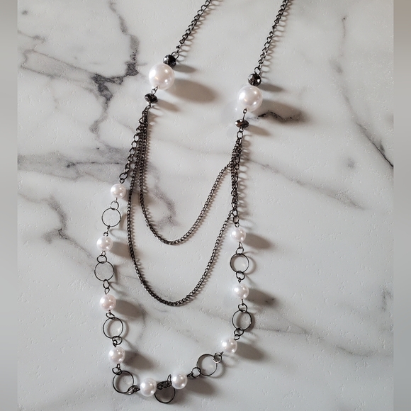 Silver Tone & Faux Pearls Necklace & Earring Set NEW - Picture 6 of 15